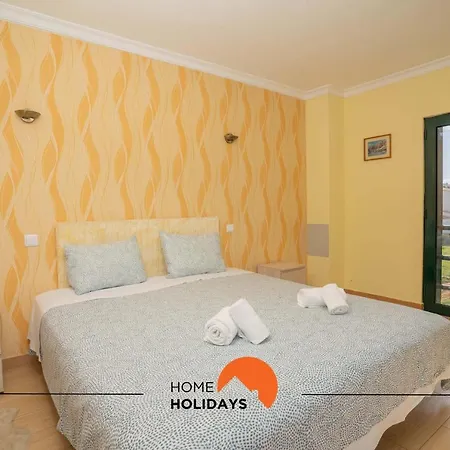 #039 Family With Private Pool And Ac Holiday home *