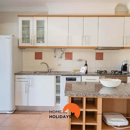 #039 Family With Private Pool And Ac Albufeira